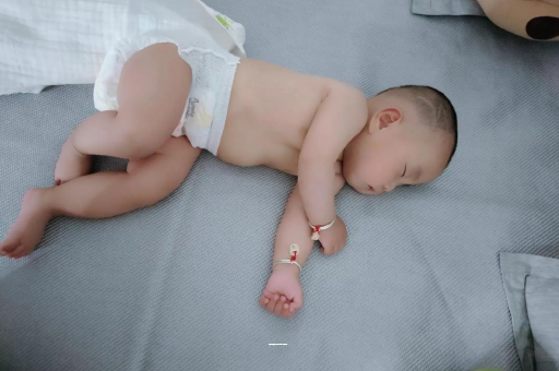 固始4个月宝宝特点